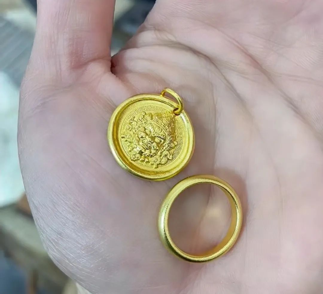 新年爆火款式——黄财神 图片
