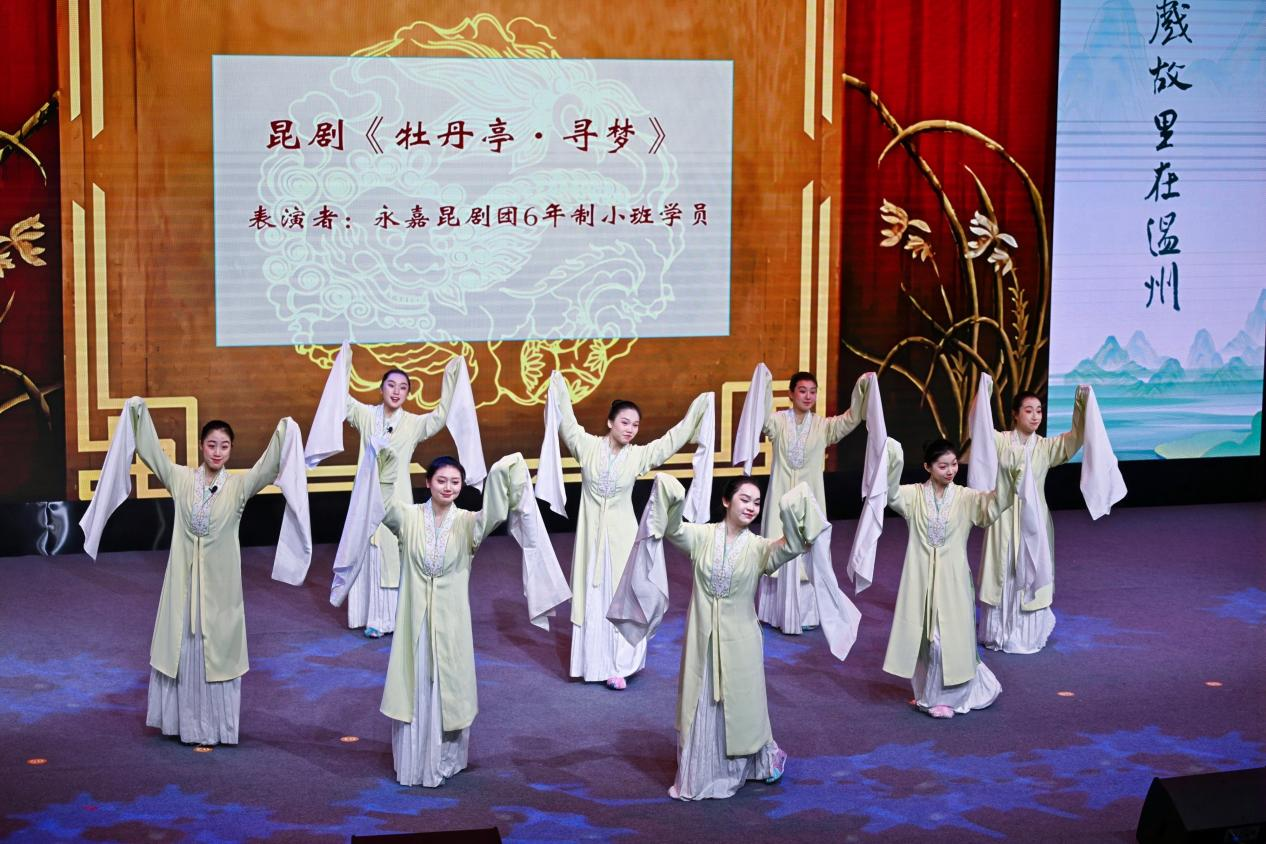 配图4