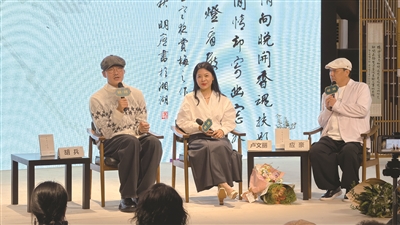 三位幼儿园校友忆当年