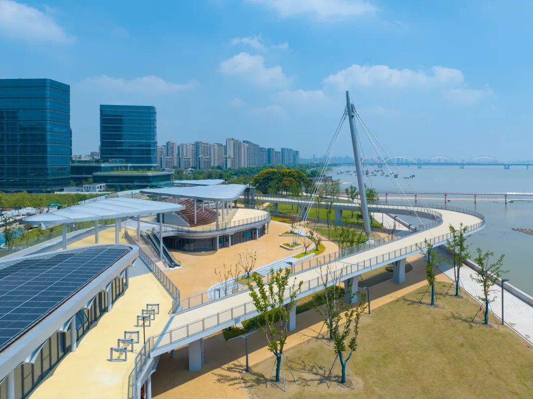 钱岸公园观潮驿观景平台