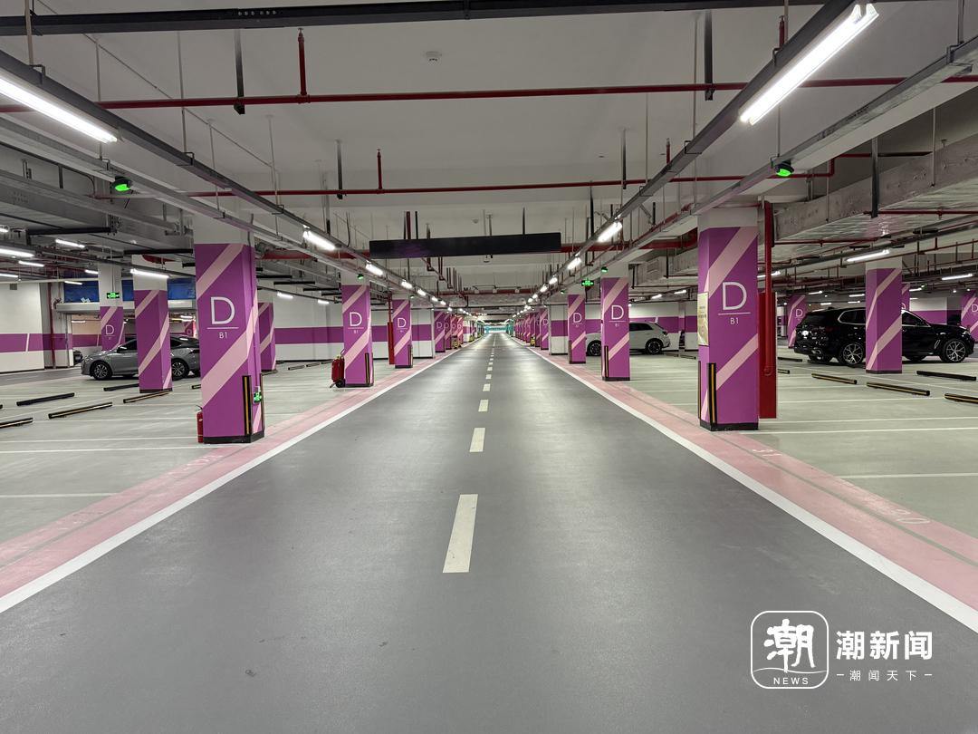 偏窄的车道。记者 章然 摄