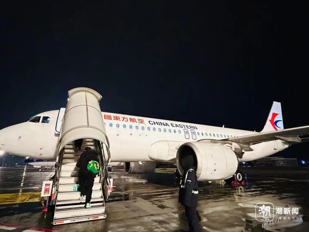 记者去年年初体验的杭州-上海航班 记者 陈薇 摄