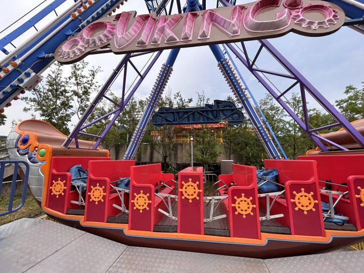 海盗船正在测试运行