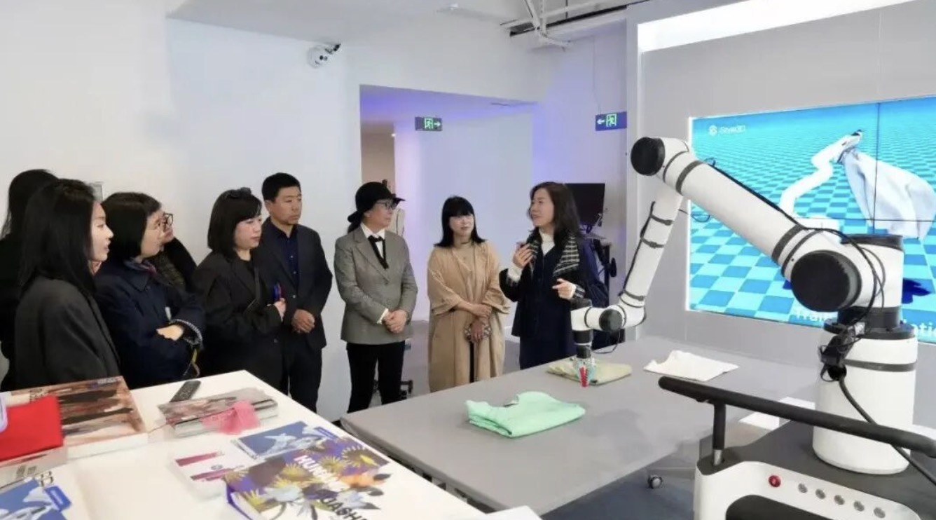 2025年3月,学院与浙江凌迪数字科技有限公司开展交流,深化校企合作,助推时尚产业数字化转型。 配图5