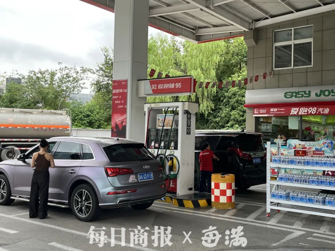 每满记者 方薇 摄