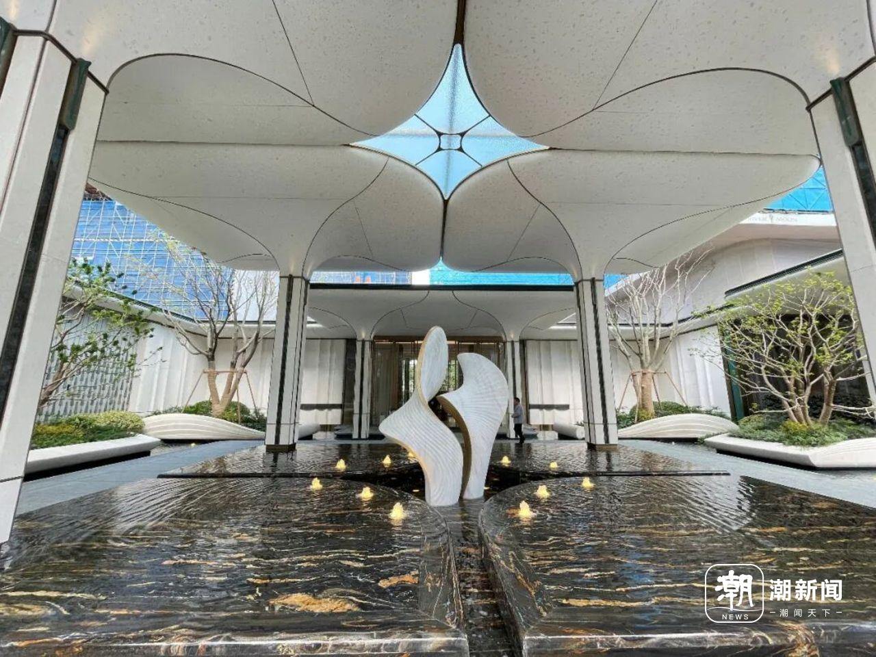 蕙澜月华 詹慧雯/摄