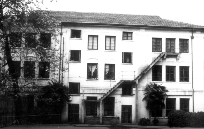 解放初,卖鱼桥小学校舍