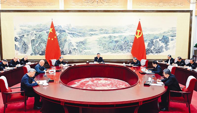2025年12月25日至26日,中共中央政治局召开民主生活会,中共中央总书记习近平主持会议并发表重要讲话。 新华社记者 谢环驰/摄